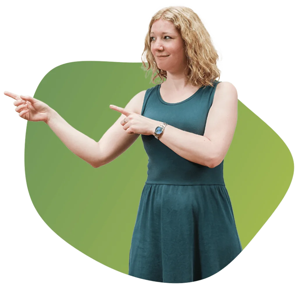 Jantine Versluis wijst naar links