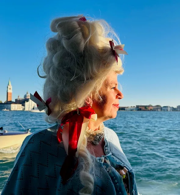 Venice Dress-up Experience